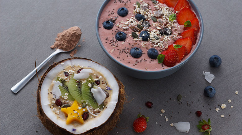 acai-superfruit-smoothie-bowls-recipes